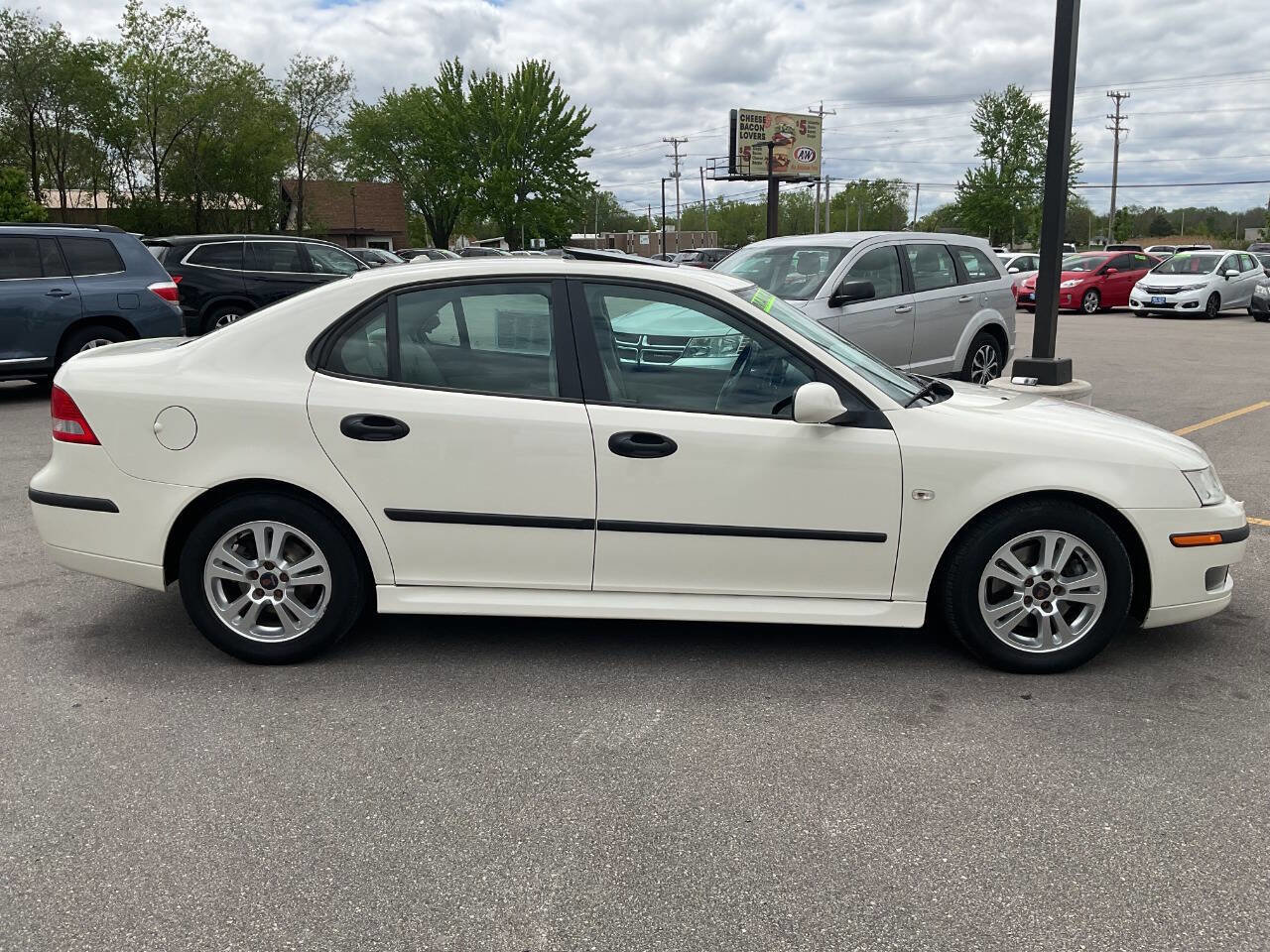 Used 2005 Saab 9-3 Arc FWD image 9