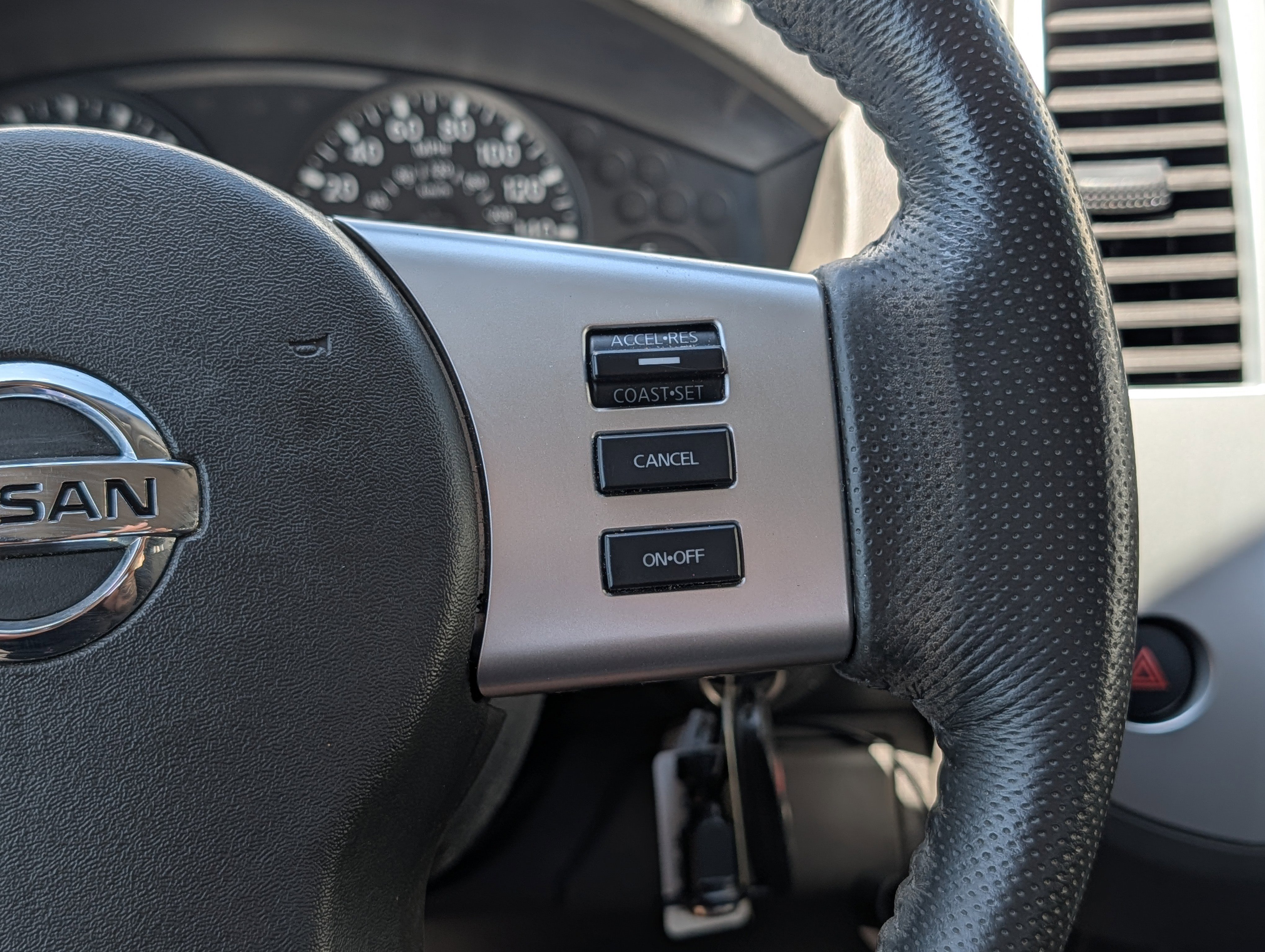 Used 2016 Nissan Frontier SV w/ SV Value Truck Package RWD image 27