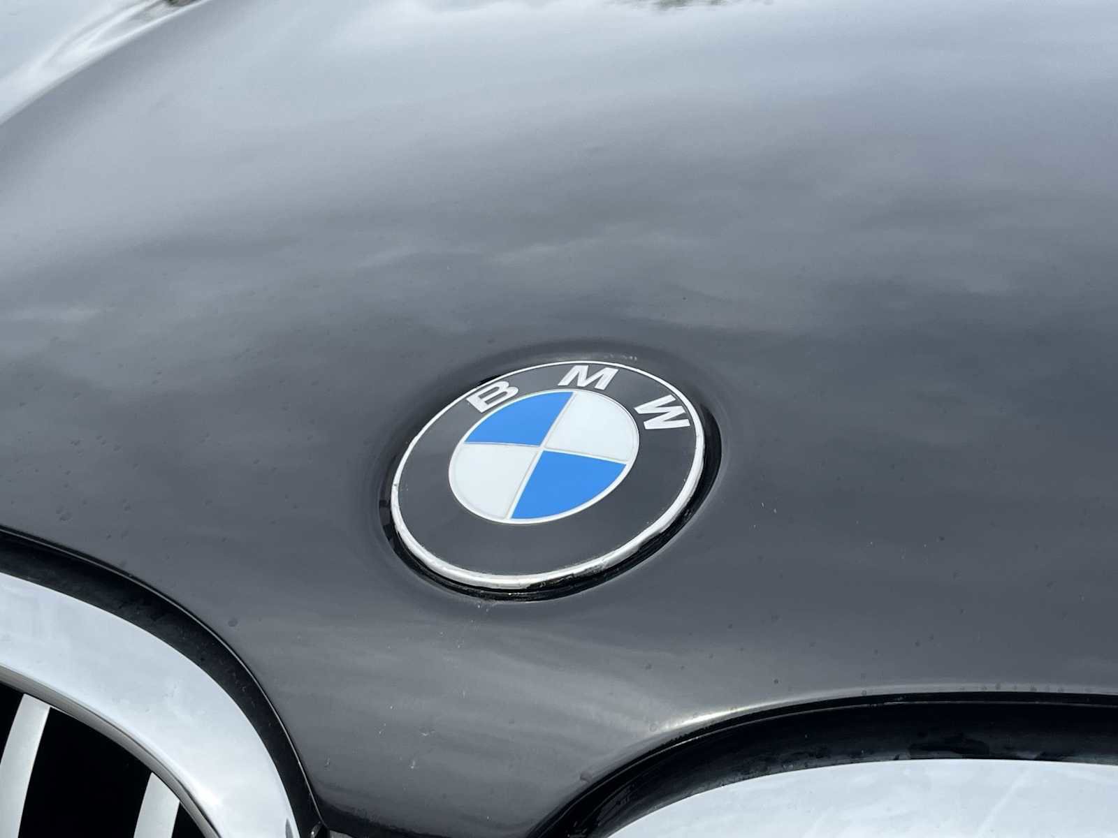 Used 2020 BMW X4 xDrive30i w/ Convenience Package image 25