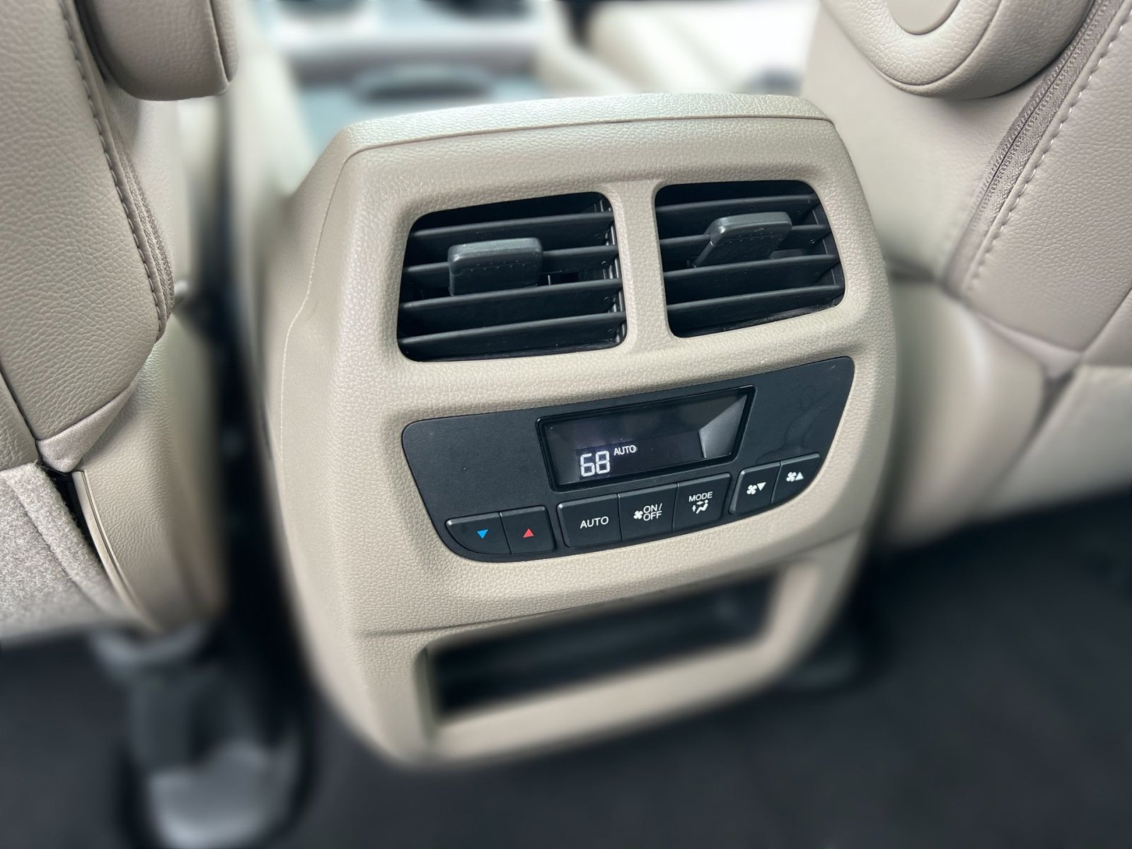 Used 2016 Honda Pilot EX-L image 31