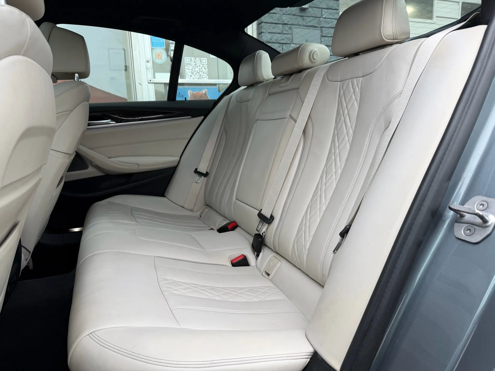 Used 2017 BMW 540i xDrive image 12