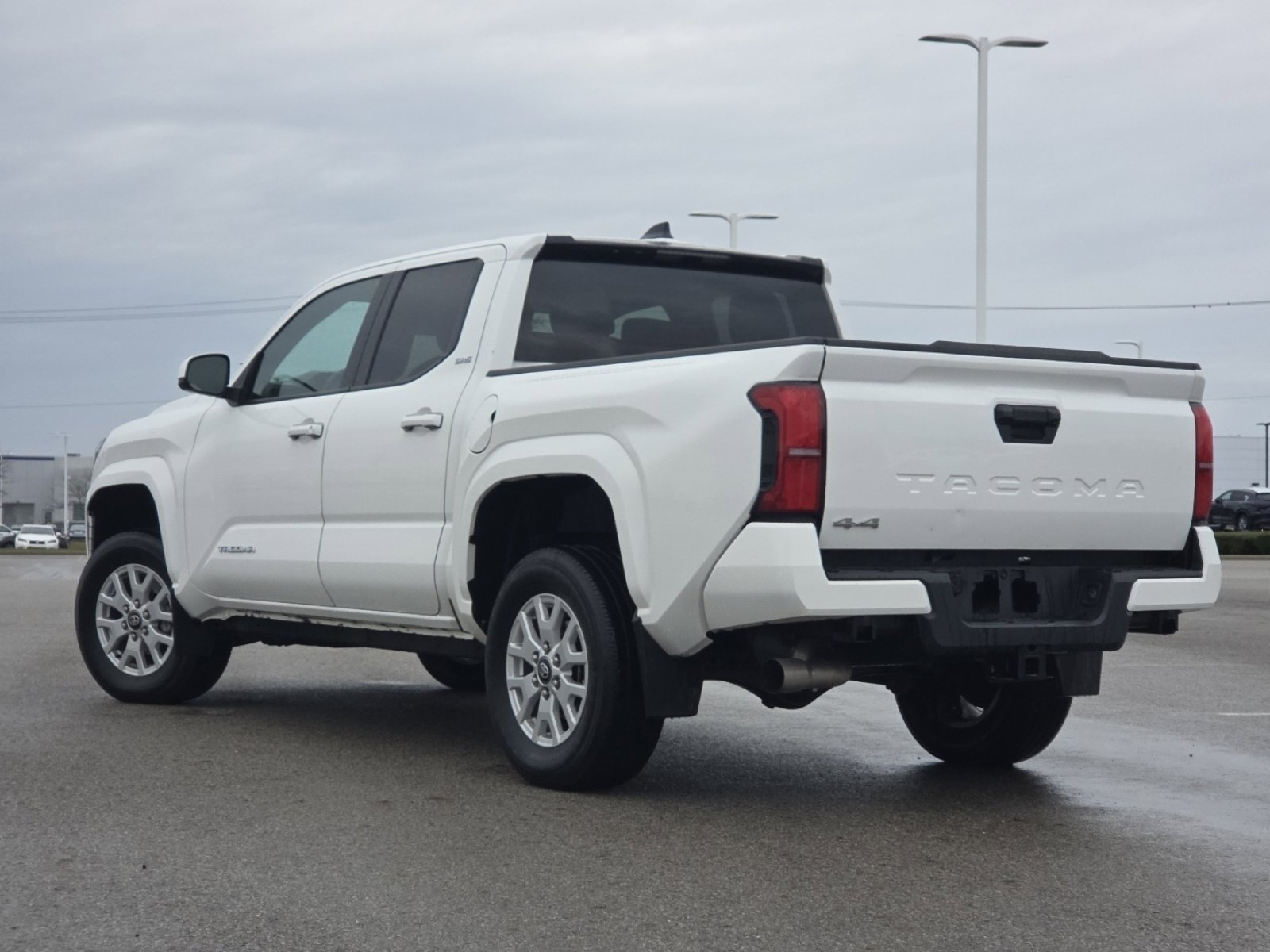Used 2024 Toyota Tacoma SR5 image 13