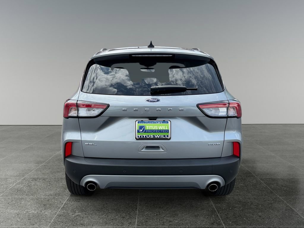 Used 2022 Ford Escape SEL AWD/4WD image 9
