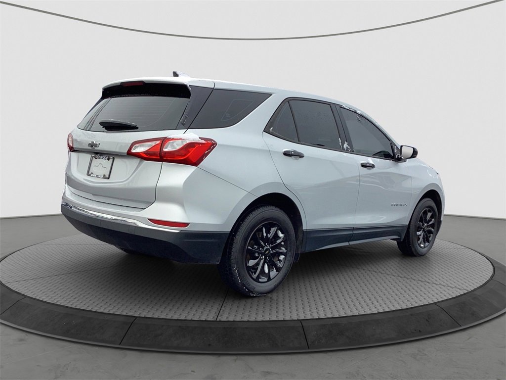 Used 2018 Chevrolet Equinox LS image 7