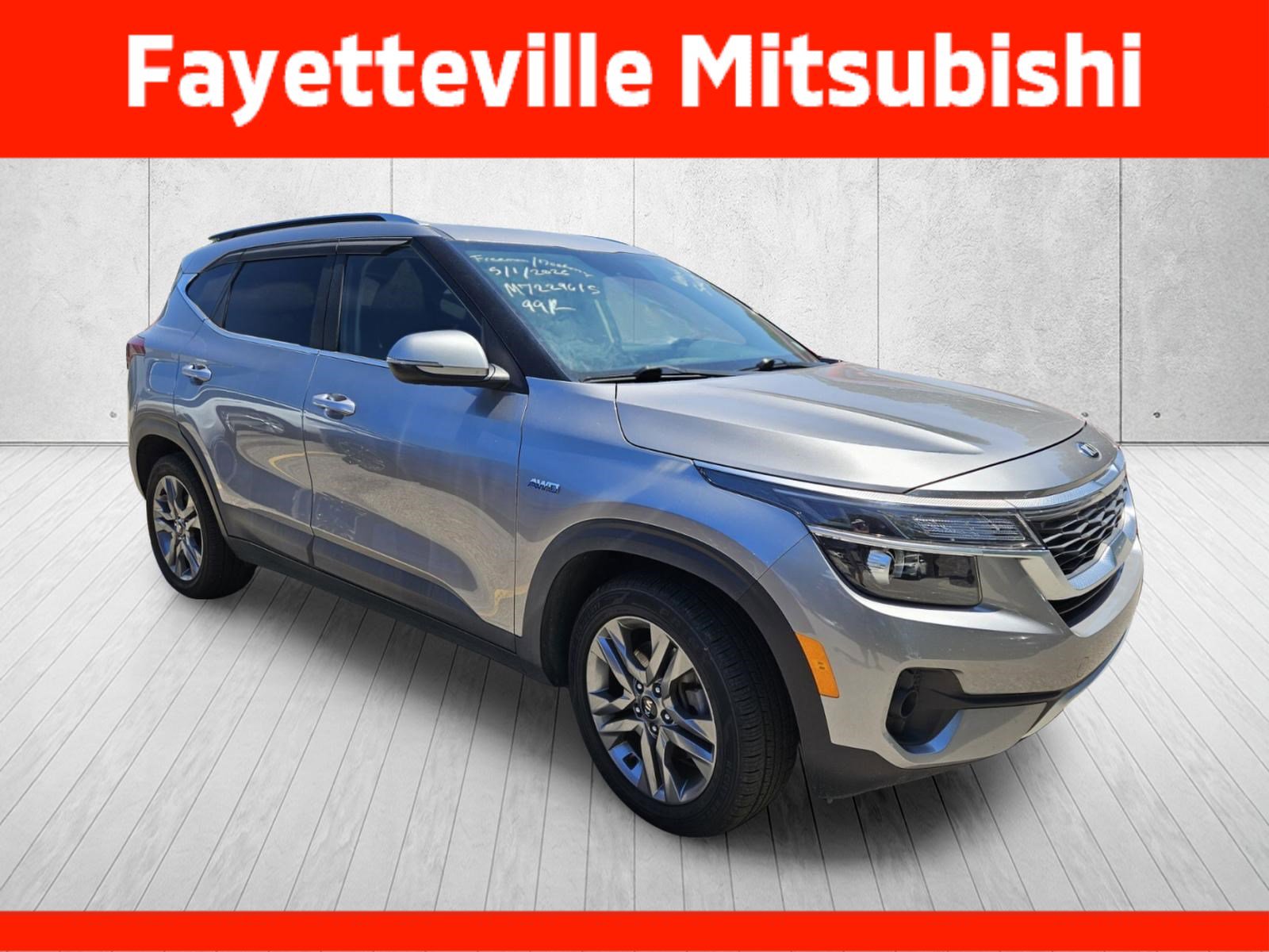 Used 2021 Kia Seltos S AWD/4WD image 1