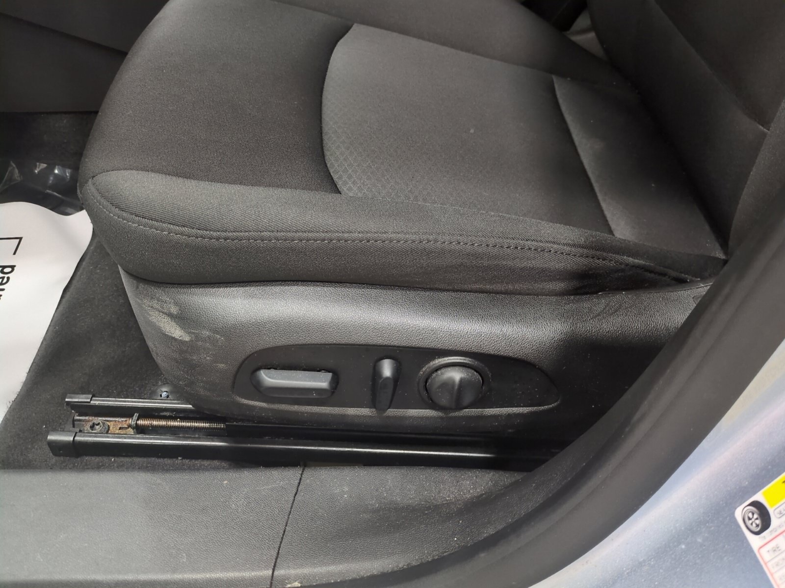 Used 2018 Chevrolet Malibu LT FWD image 17