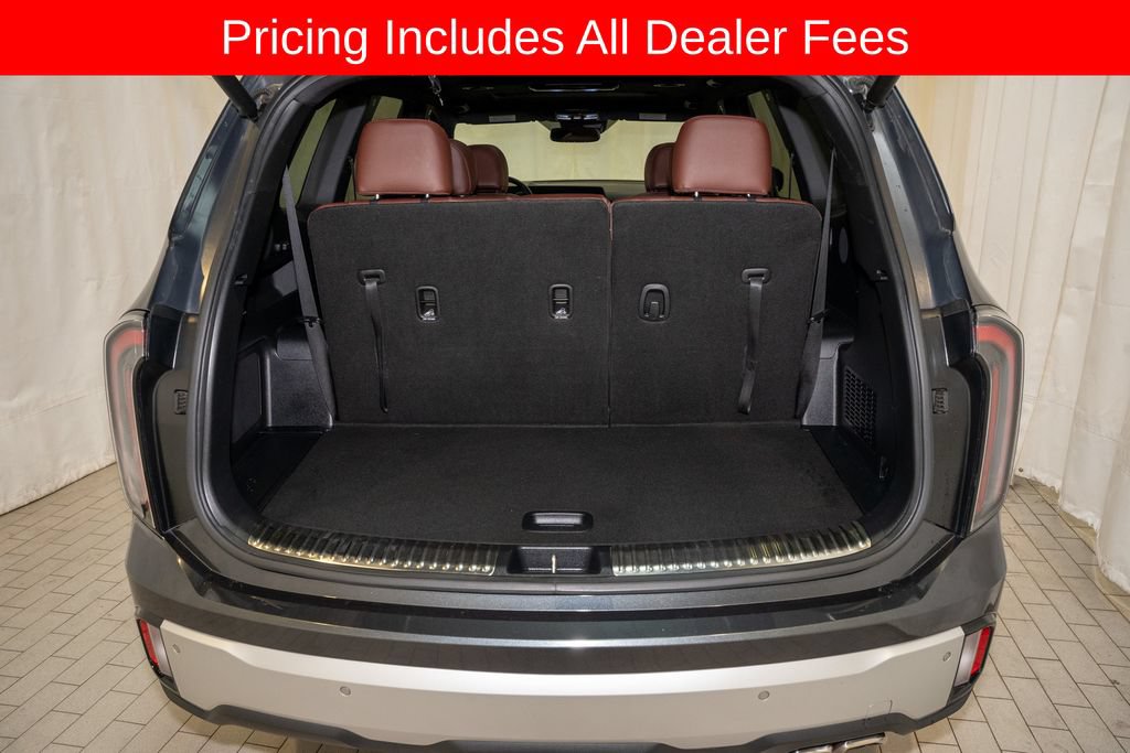 Certified 2024 Kia Telluride SX w/ Towing Package FWD image 5