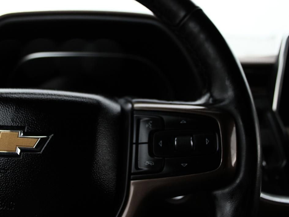 Used 2023 Chevrolet Tahoe High Country image 13