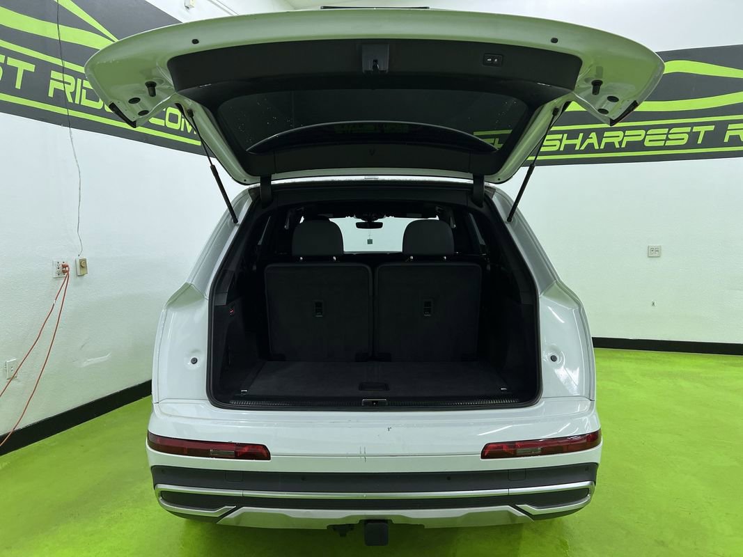 Used 2022 Audi Q7 3.0T Premium Plus w/ Premium Plus Package AWD/4WD image 9