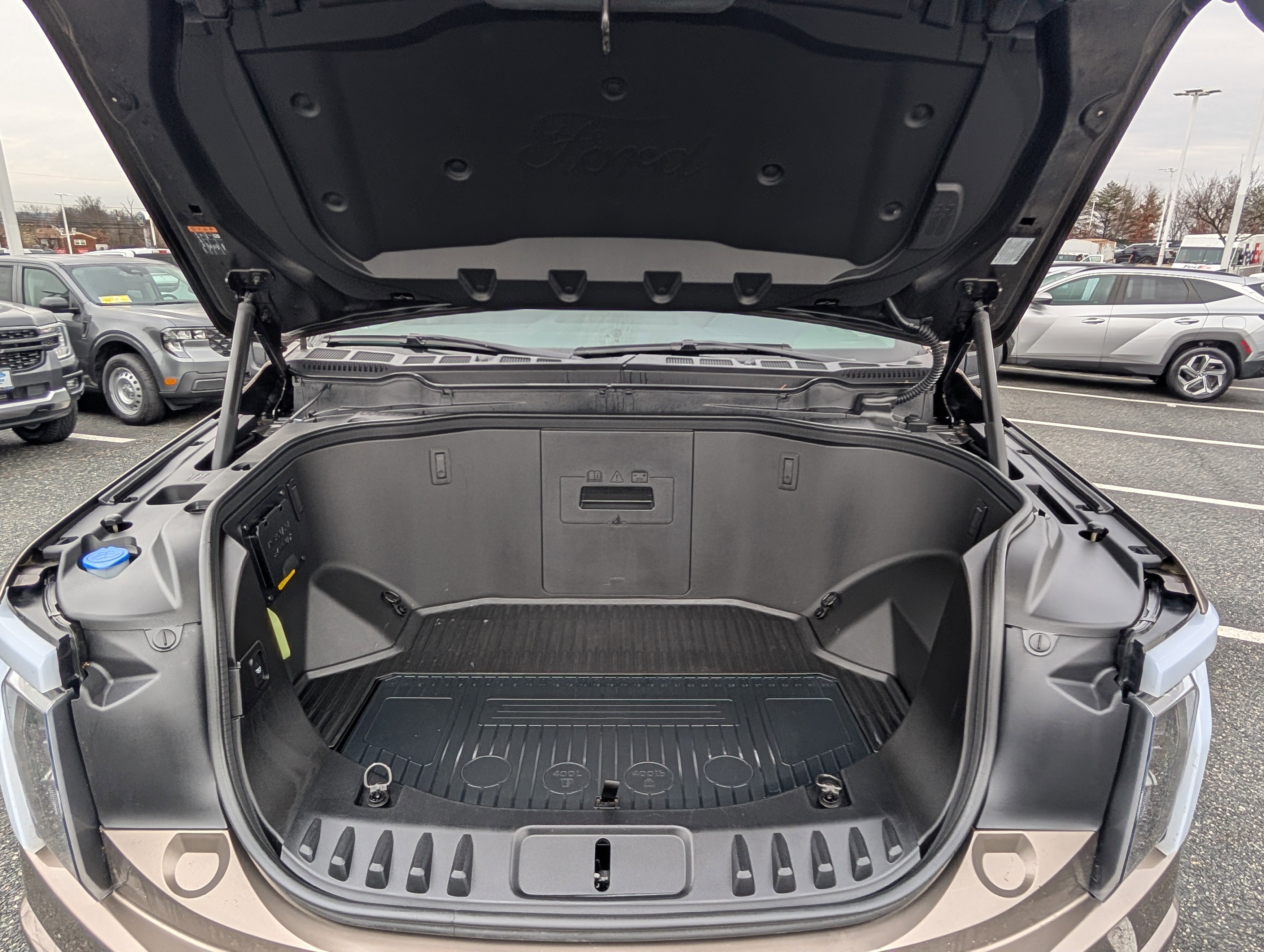 Certified 2023 Ford F150 Lightning XLT w/ Tow Technology Package image 9