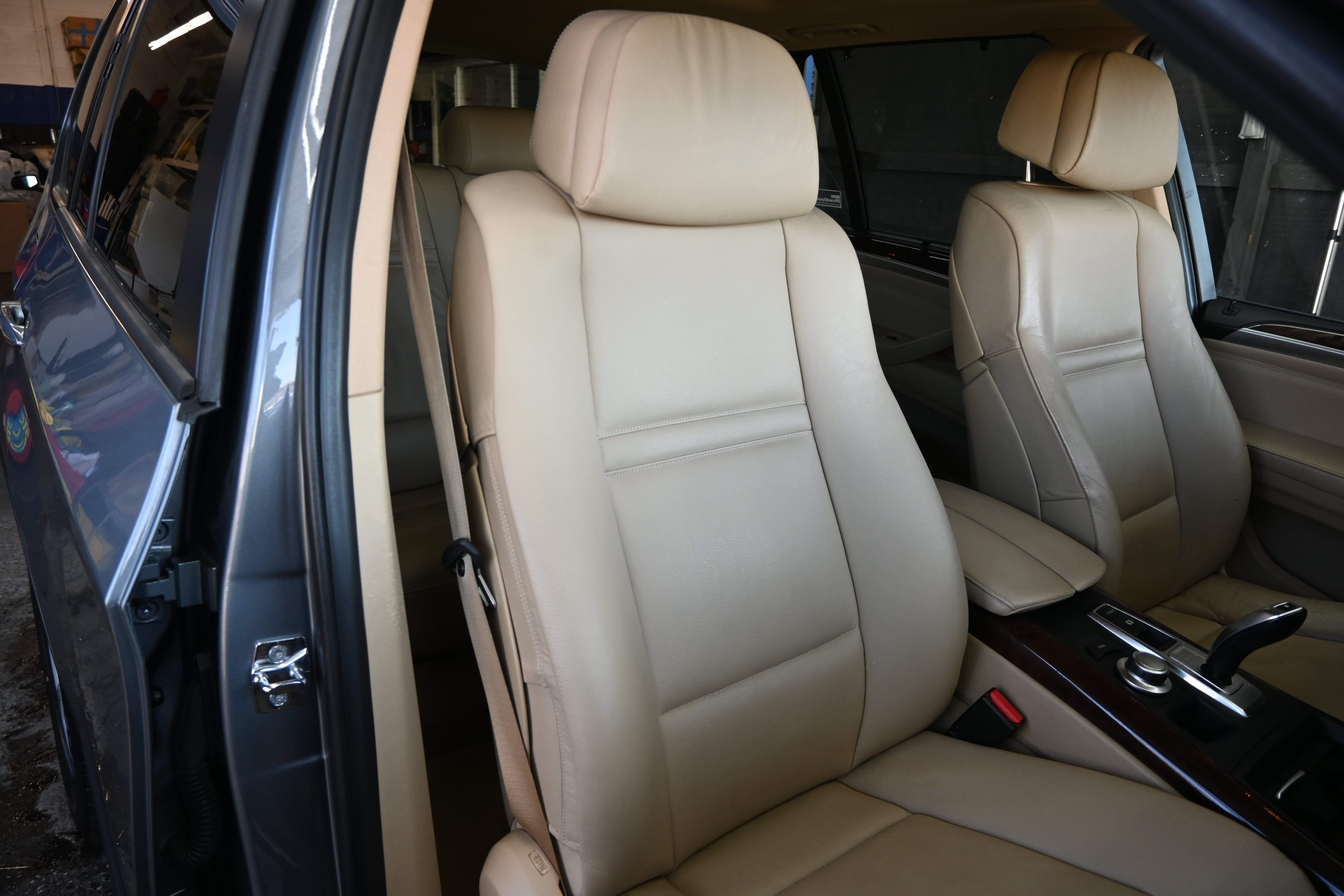 Used 2009 BMW X5 xDrive35d AWD/4WD image 48