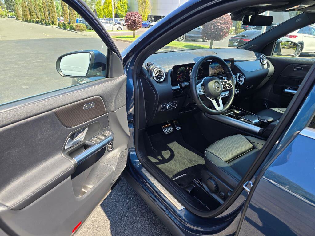 Used 2022 Mercedes-Benz GLA 250 4MATIC image 28