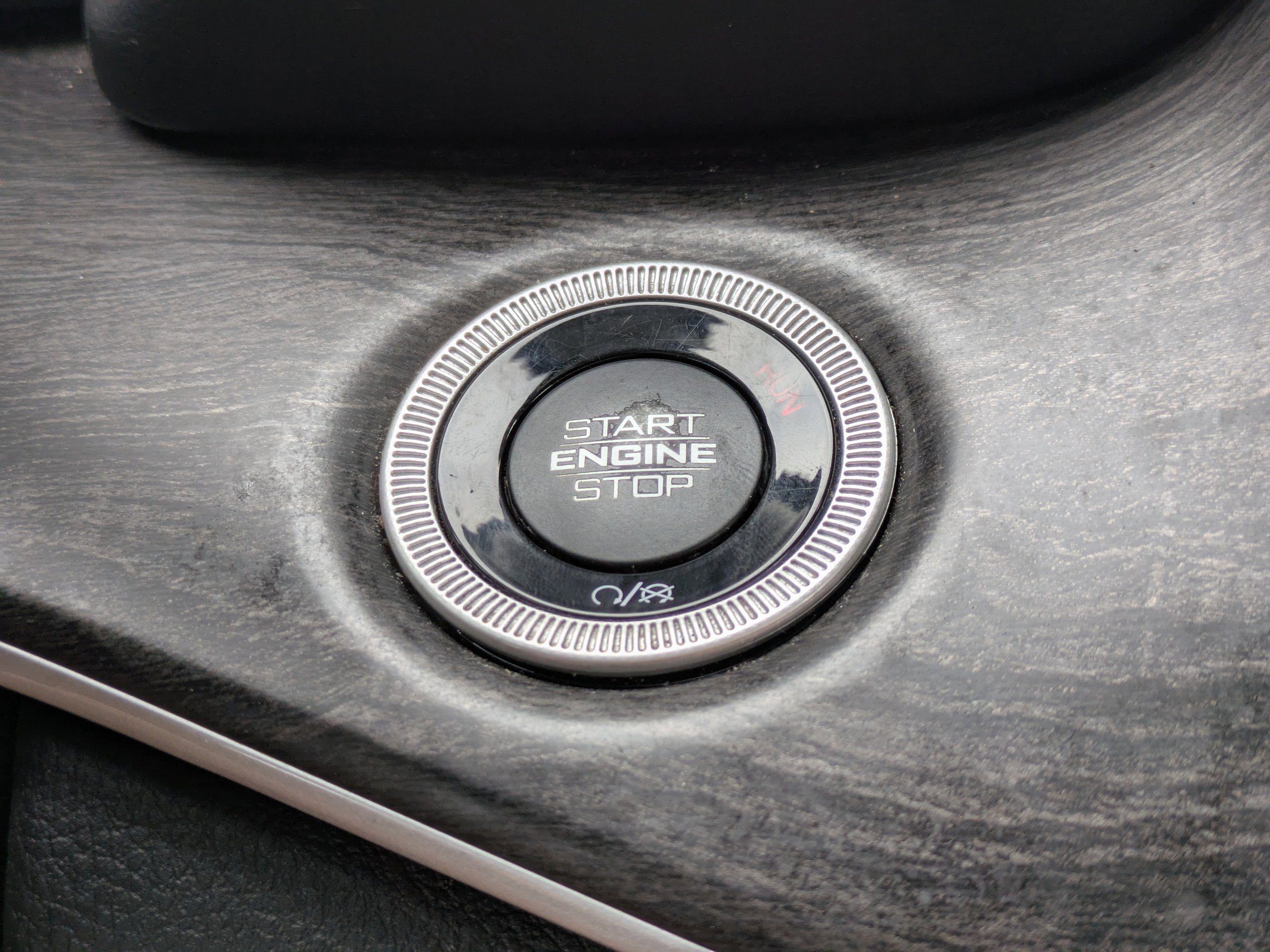 Used 2023 Jeep Grand Cherokee Limited AWD/4WD image 24