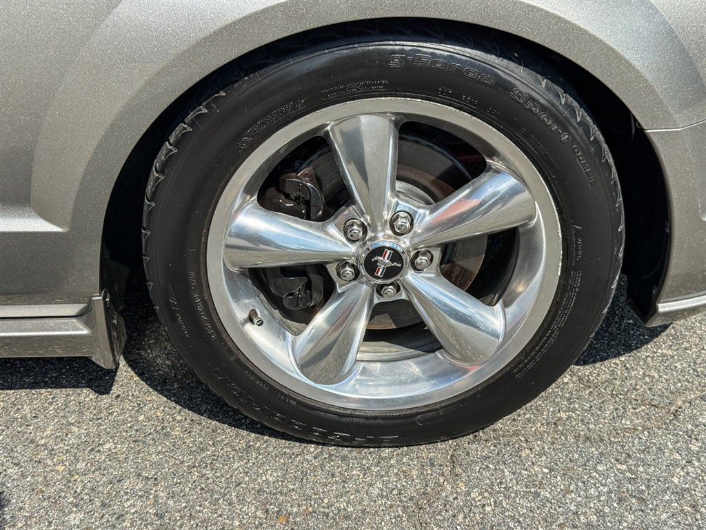 Used 2008 Ford Mustang GT RWD image 37