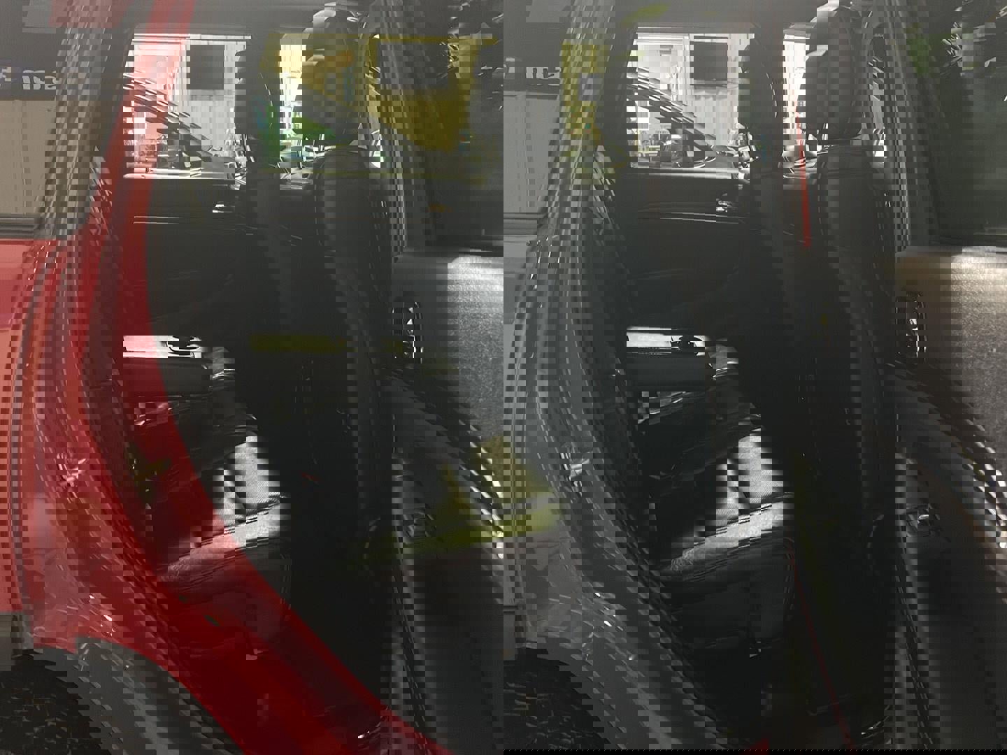 Used 2019 Jeep Grand Cherokee Trailhawk w/ Trailhawk Luxury Group image 13