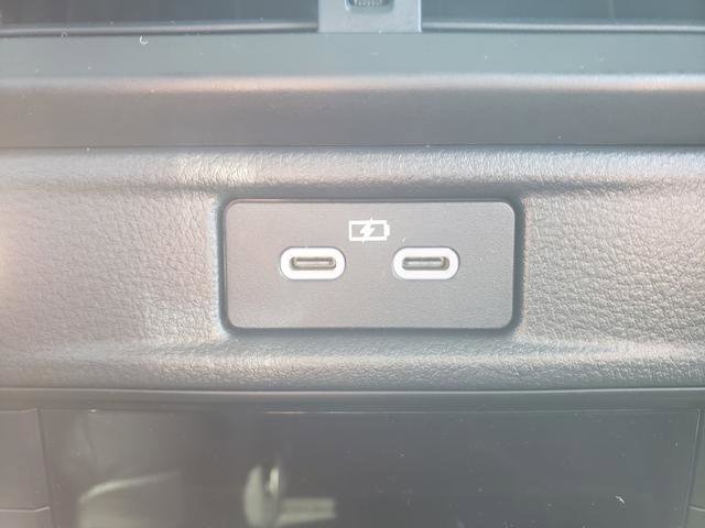 Used 2024 MAZDA CX-90 Plug-In Hybrid w/ Premium Pkg image 20