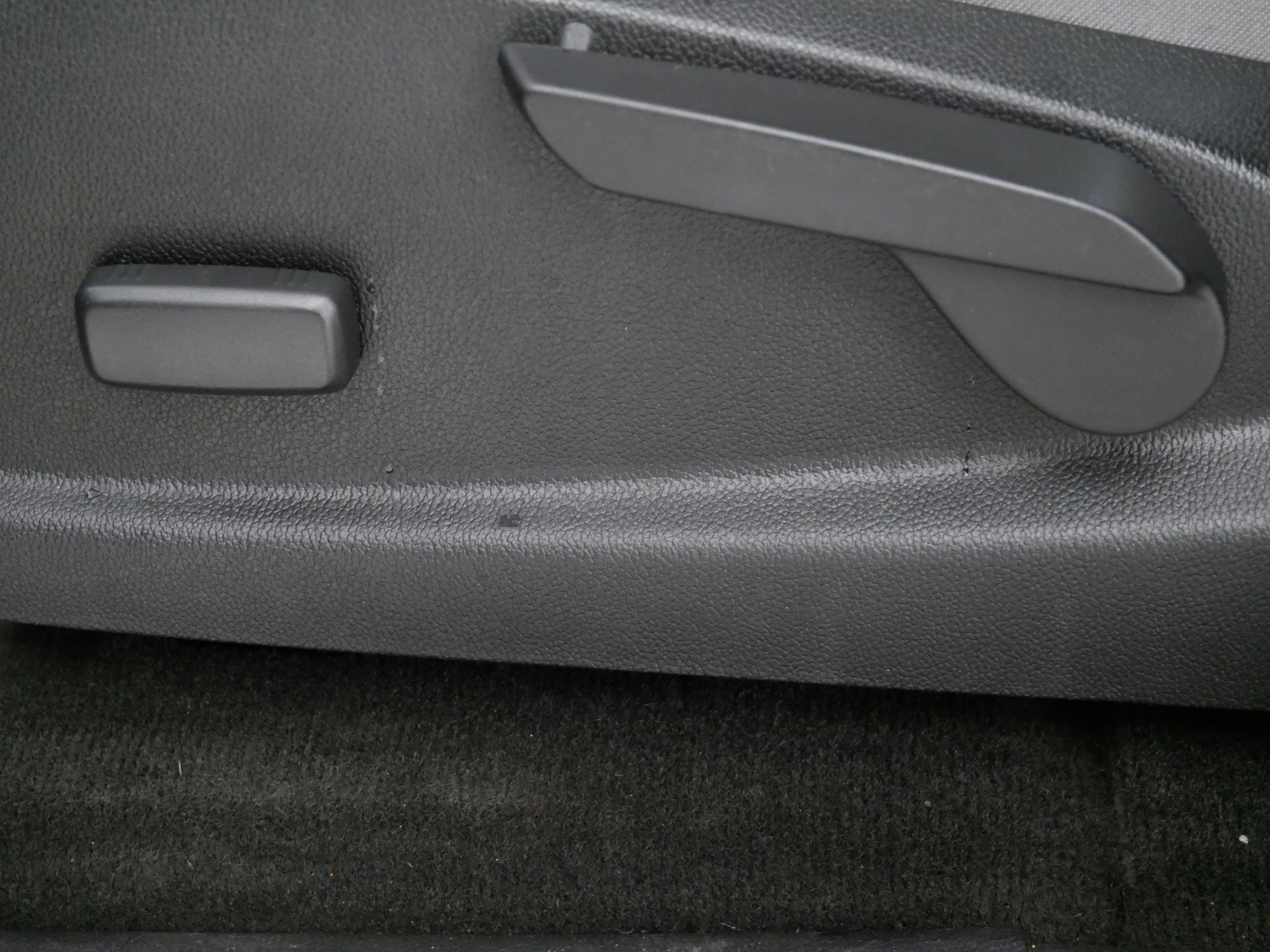 Certified 2015 Chevrolet Colorado LT w/ LT Convenience Package image 20