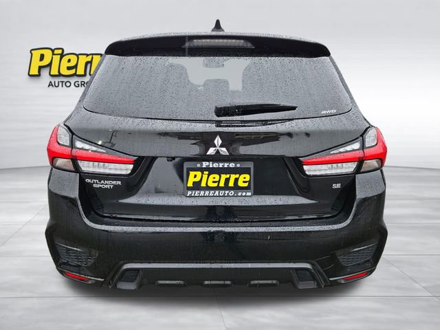Used 2024 Mitsubishi Outlander Sport SE AWD/4WD image 4
