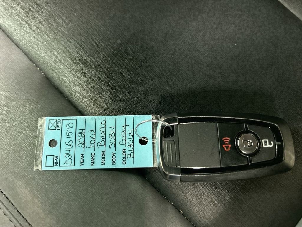 Used 2024 Ford Bronco Big Bend image 12