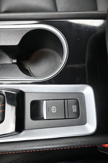 Used 2023 Nissan Altima 2.0 SR image 18