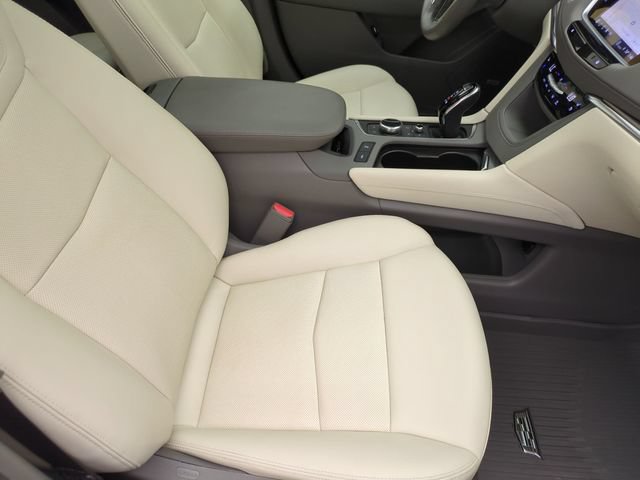 Certified 2024 Cadillac XT5 Premium Luxury w/ Technology Package AWD/4WD image 27