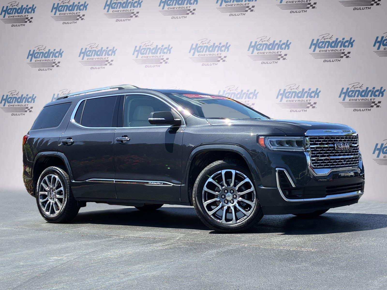 Used 2021 GMC Acadia Denali w/ Denali Technology Package FWD video 2