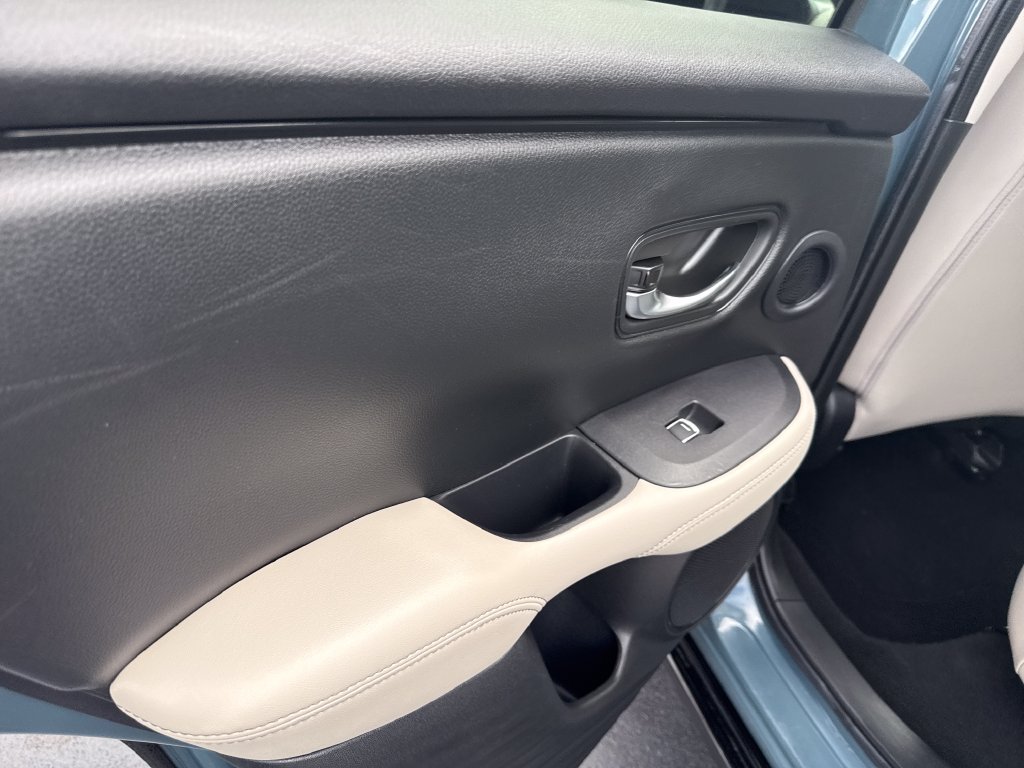 Certified 2024 Honda HR-V EX-L image 17