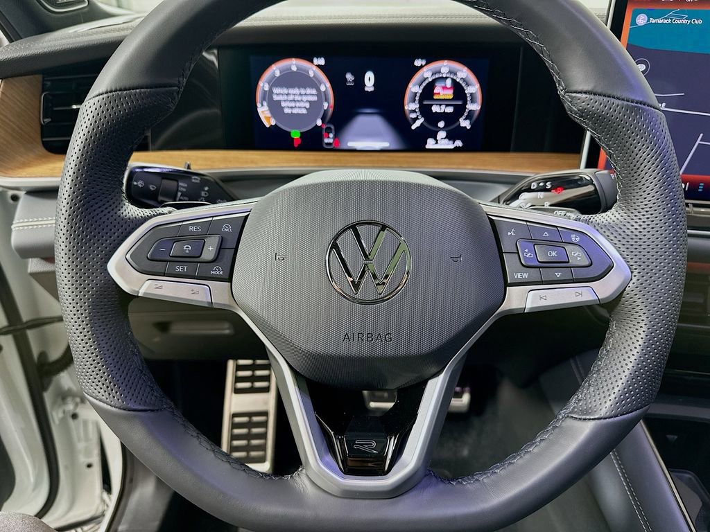 New 2026 Volkswagen Tiguan SEL R-Line image 11