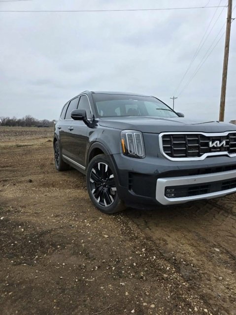 Used 2024 Kia Telluride SX Prestige image 1