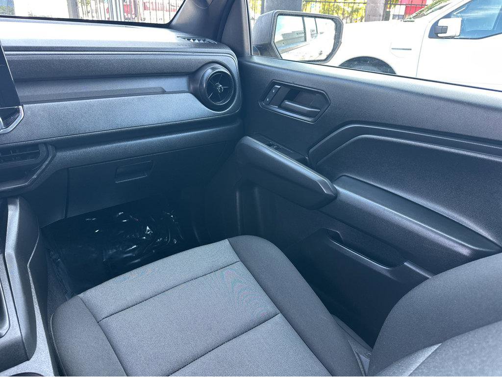 Used 2024 Chevrolet Colorado W/T RWD image 17