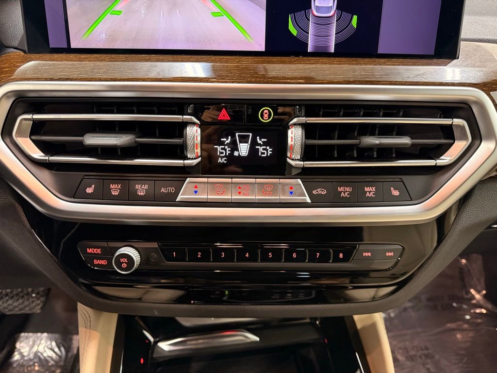 Used 2023 BMW X4 xDrive30i w/ Convenience Package image 18