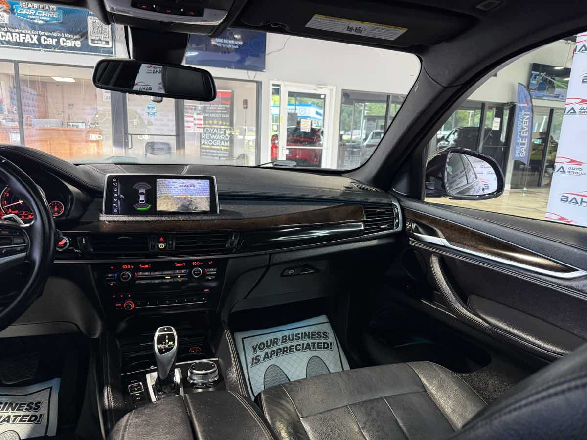 Used 2017 BMW X6 sDrive35i RWD image 19