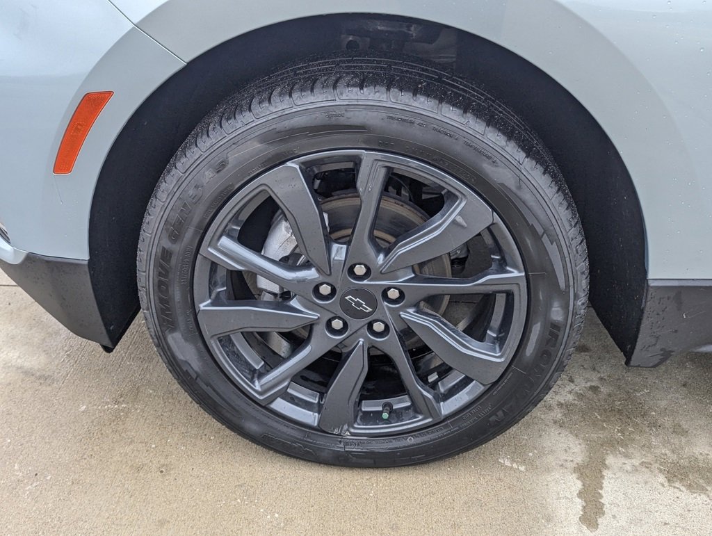 Used 2022 Chevrolet Equinox RS image 17