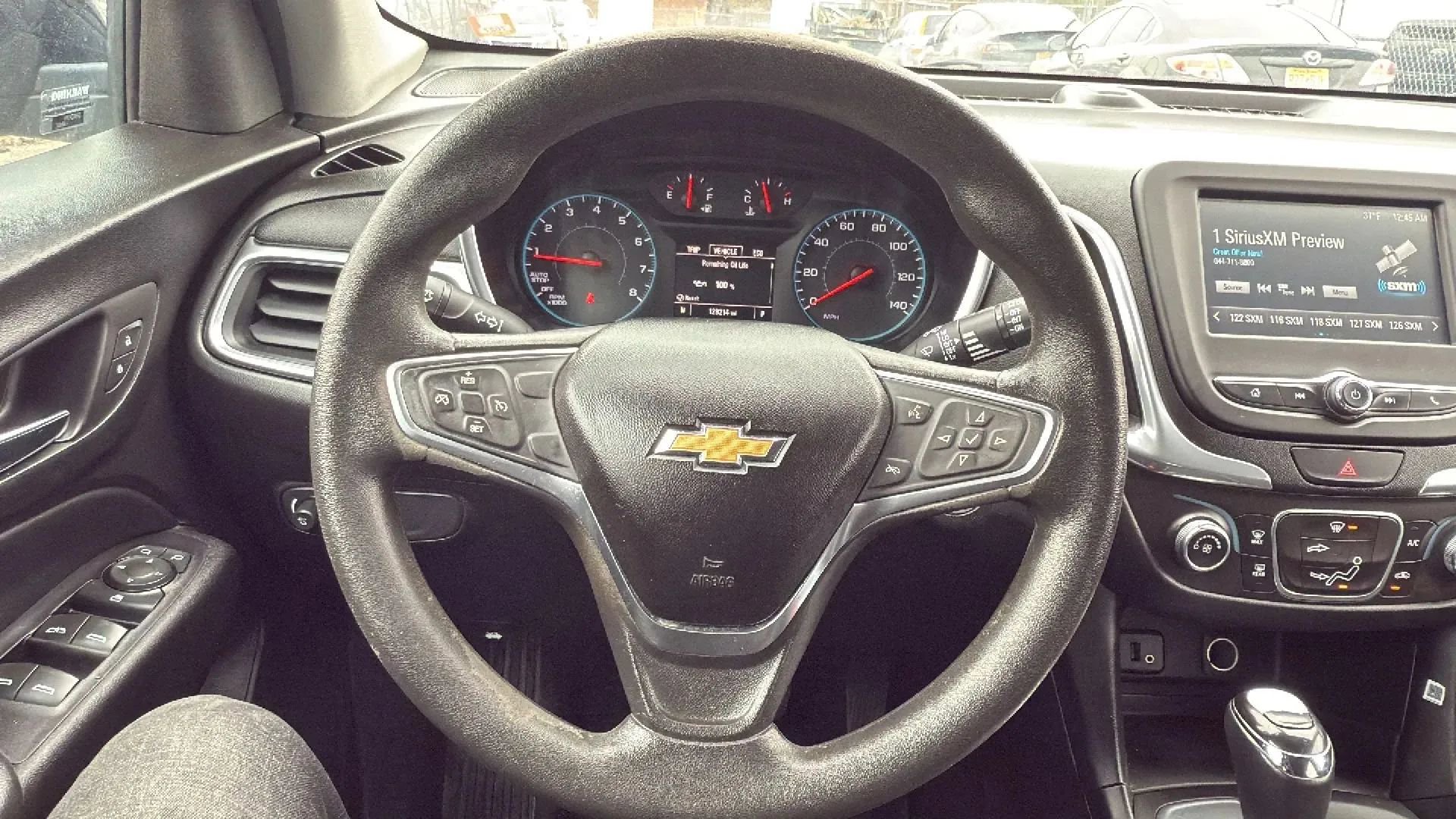 Used 2018 Chevrolet Equinox LT image 10