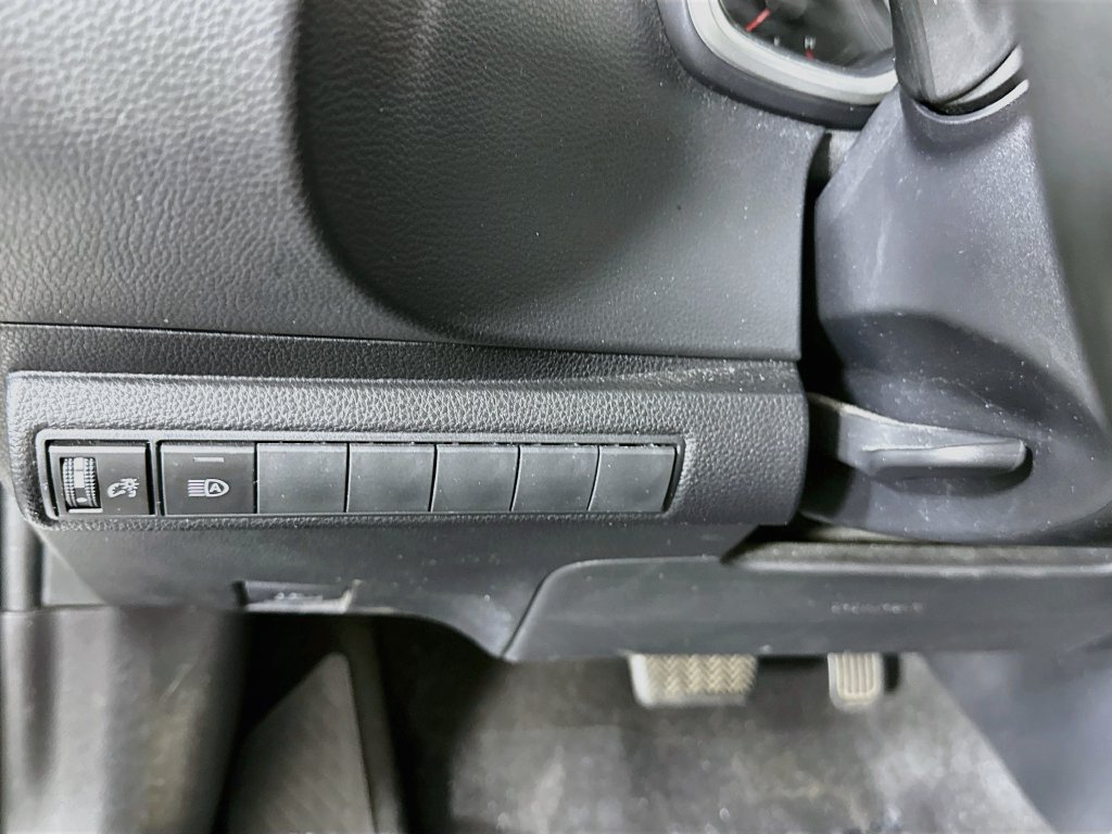 Certified 2022 Toyota Corolla SE FWD image 18