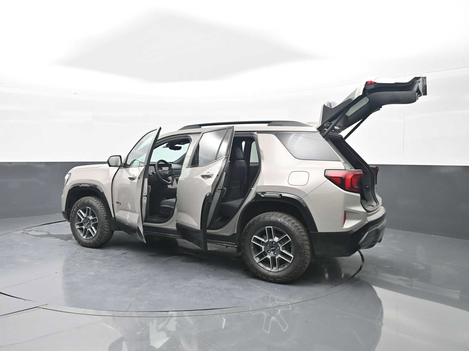 New 2026 GMC Terrain AT4 w/ Technology Package II AWD/4WD image 44