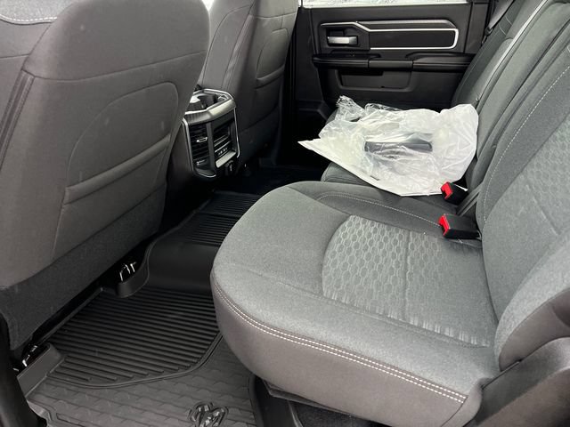 New 2026 RAM 2500 Big Horn AWD/4WD image 24