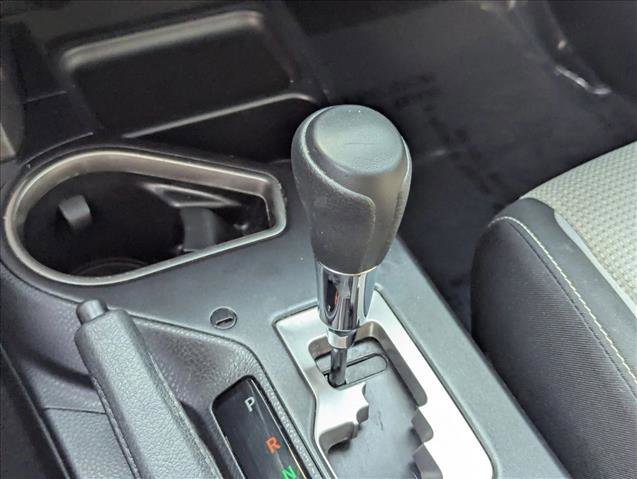 Used 2018 Toyota RAV4 XLE FWD image 11
