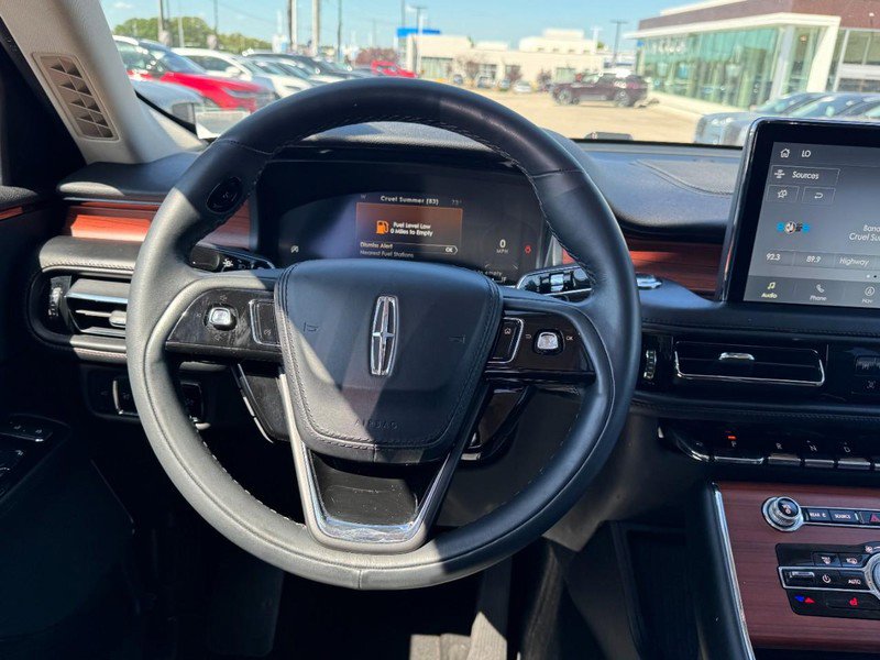 Certified 2024 Lincoln Aviator Reserve image 10