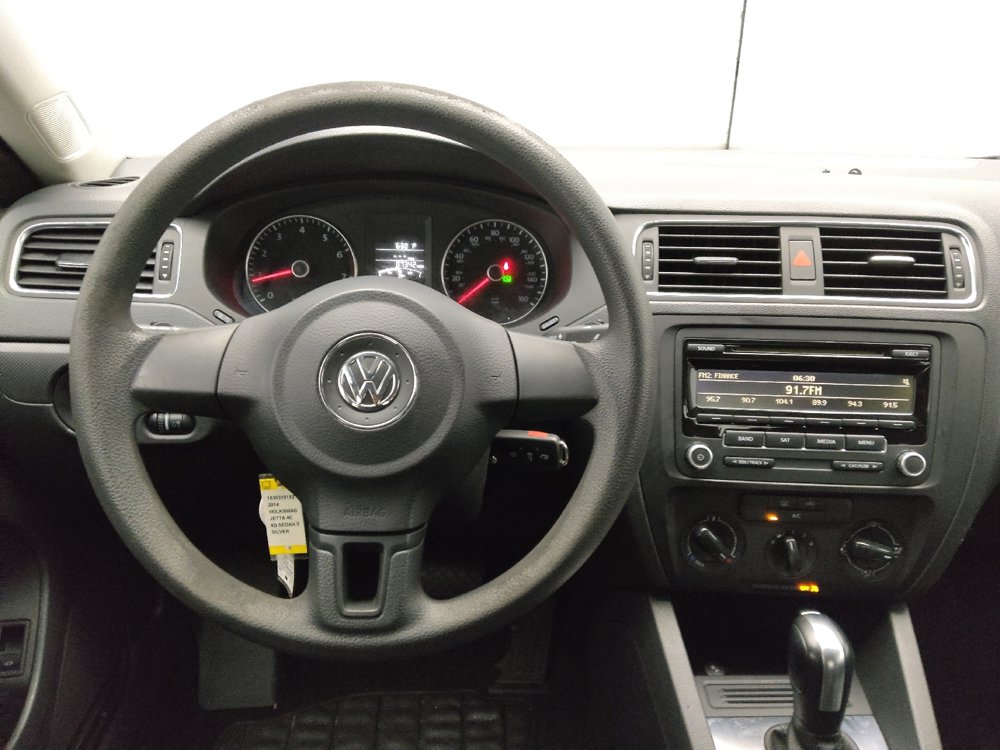 Used 2014 Volkswagen Jetta SE image 22