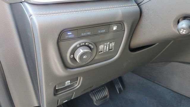 Certified 2022 Jeep Grand Cherokee Summit image 13