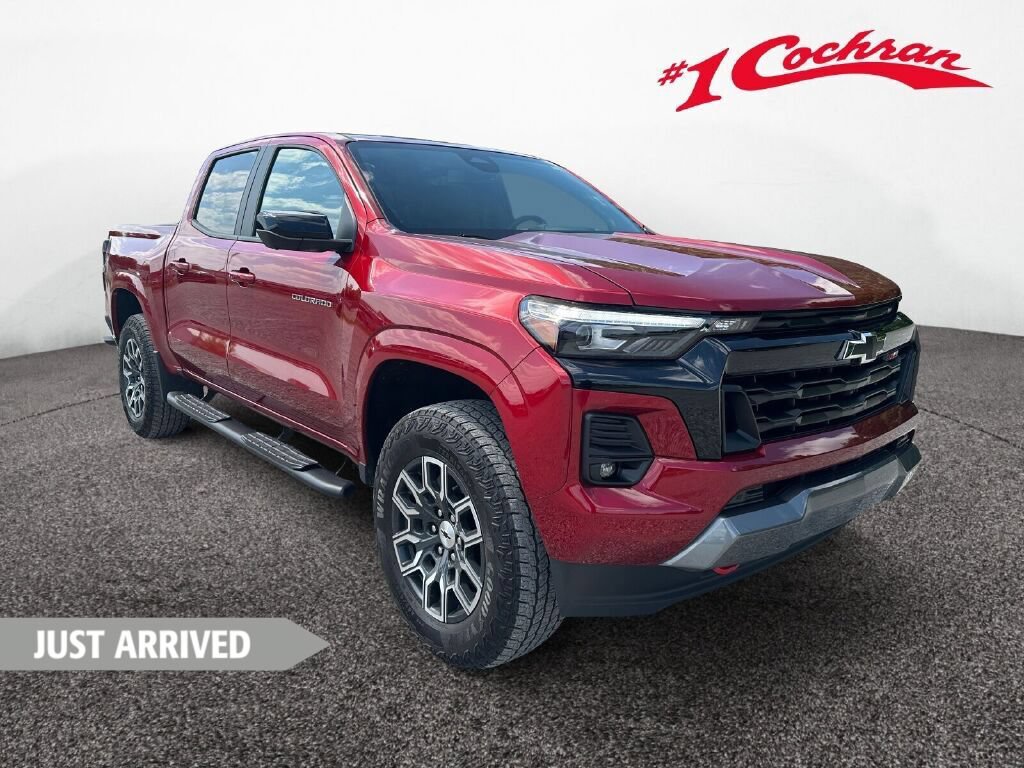 Certified 2023 Chevrolet Colorado Z71 w/ Z71 Convenience Package 2 AWD/4WD image 1
