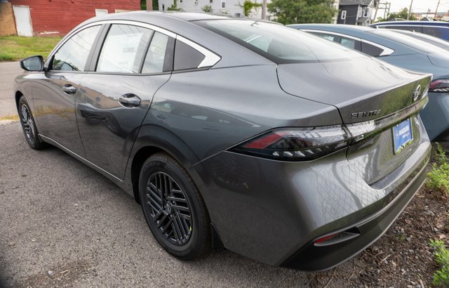 New 2027 Nissan Sentra SV FWD image 4