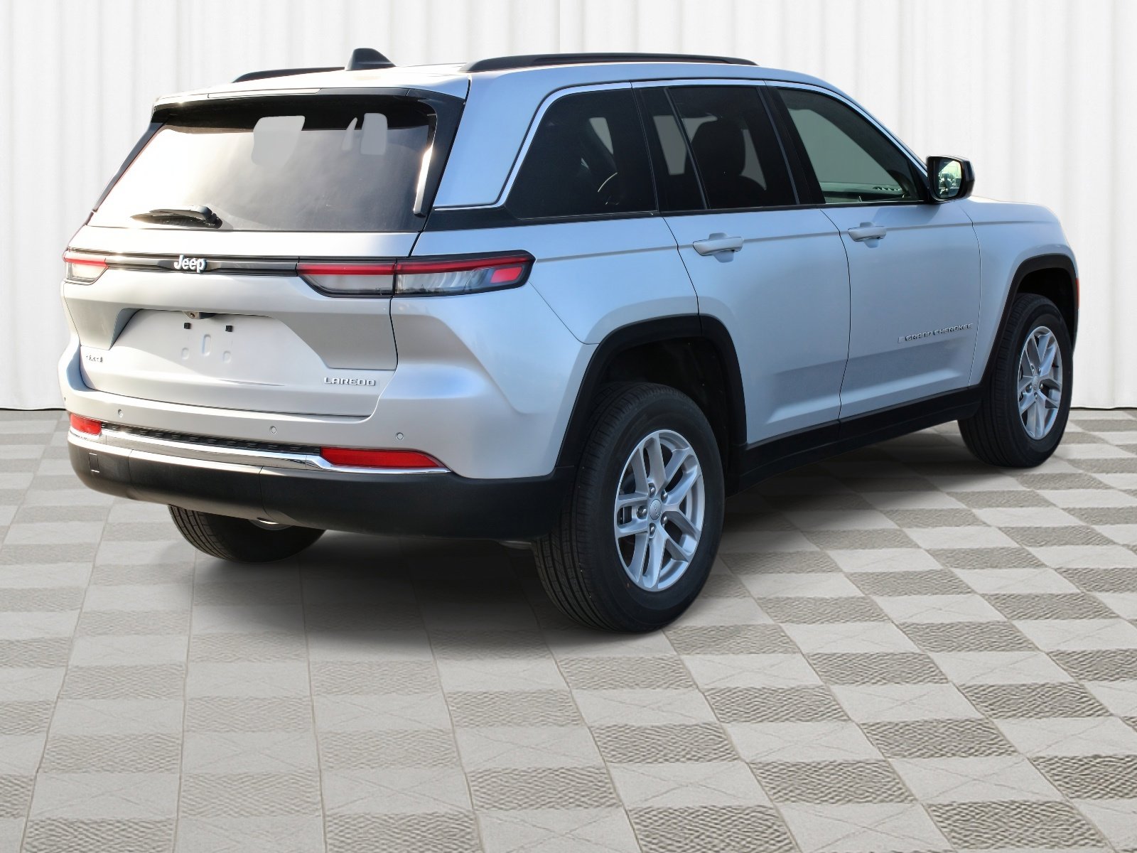 New 2025 Jeep Grand Cherokee Laredo X image 29