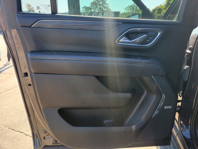 Used 2023 GMC Yukon XL SLT RWD image 25