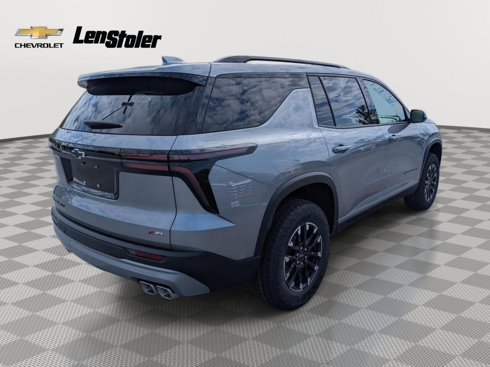New 2026 Chevrolet Traverse Z71 w/ LPO, Floor Liner Package AWD/4WD image 3