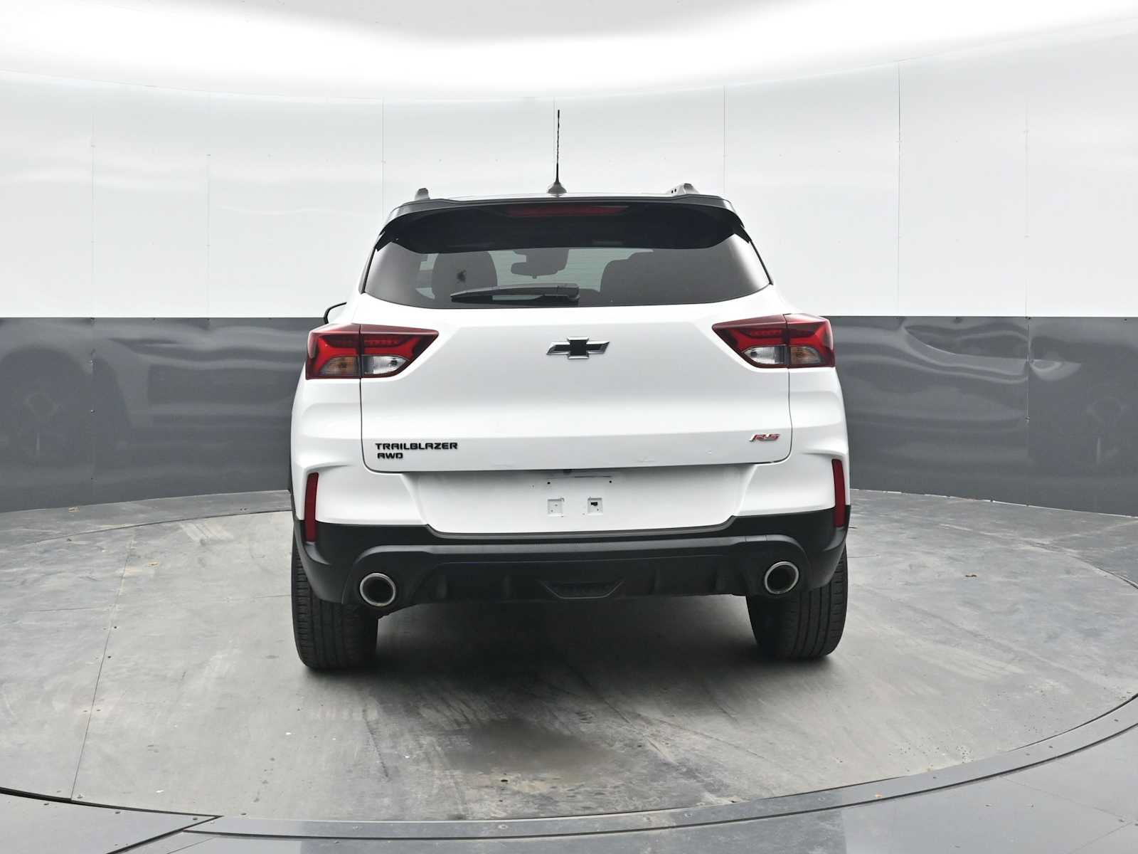 Used 2023 Chevrolet TrailBlazer RS AWD/4WD image 11