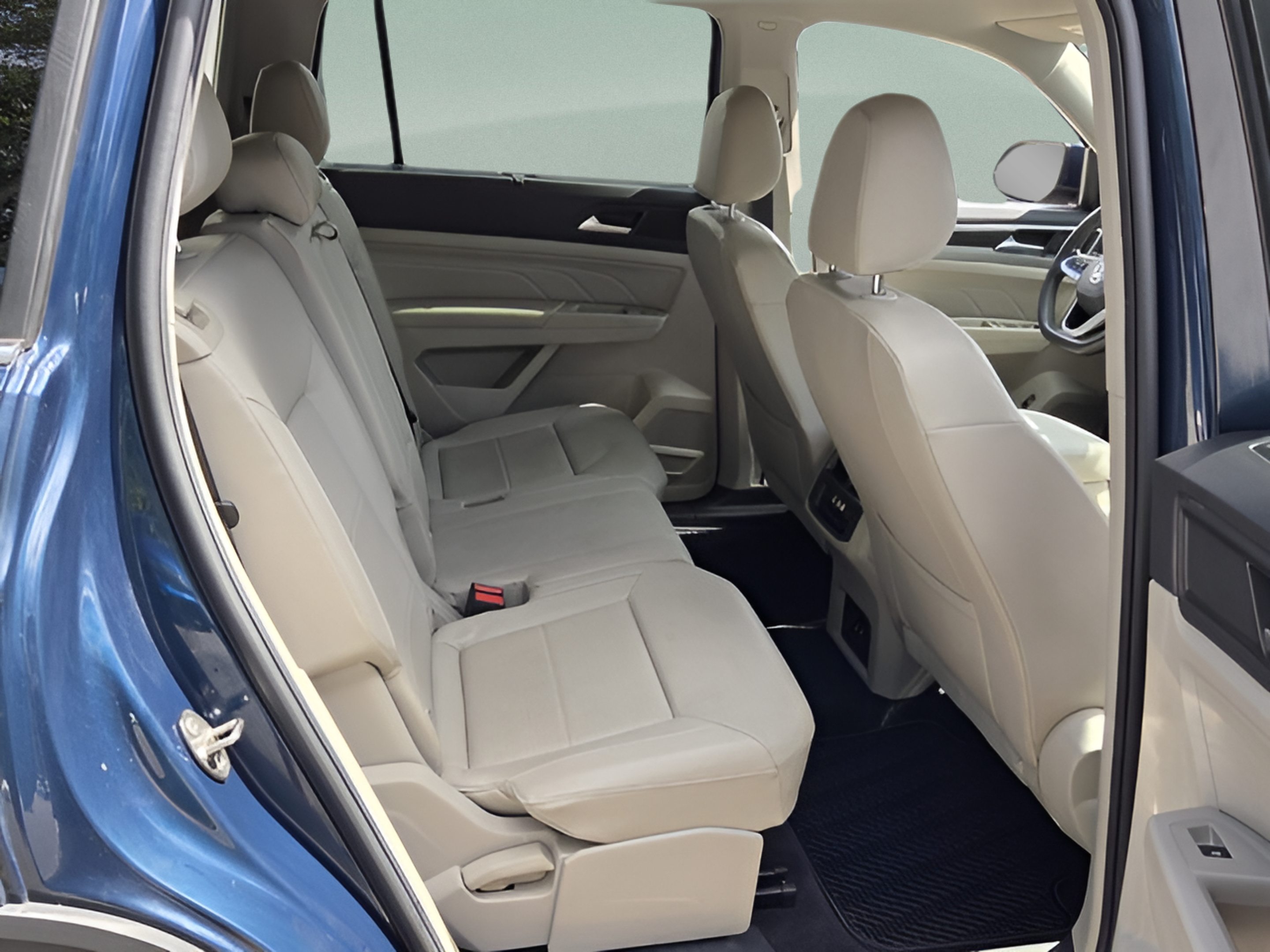 Used 2022 Volkswagen Atlas SE FWD image 14