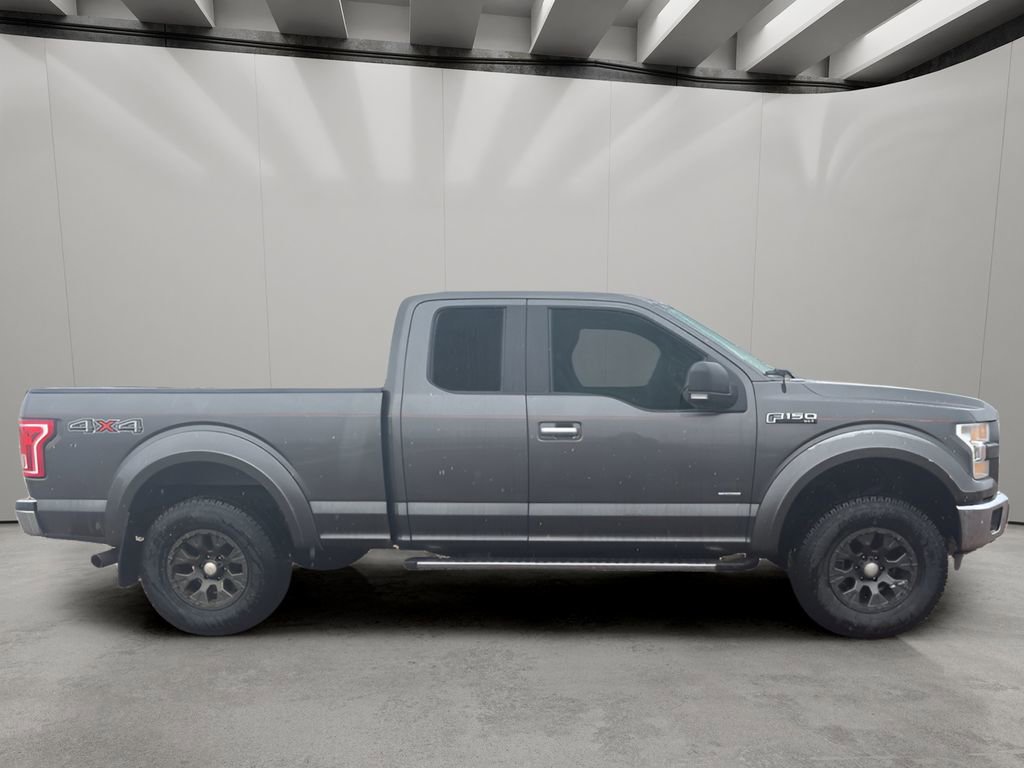 Used 2015 Ford F150 XLT w/ Equipment Group 302A Luxury AWD/4WD image 6