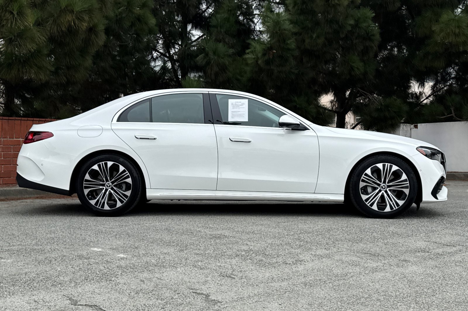 Used 2026 Mercedes-Benz E 350 Sedan image 3